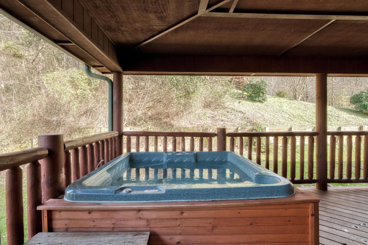 Cherokee Lodge Sevierville Exterior foto